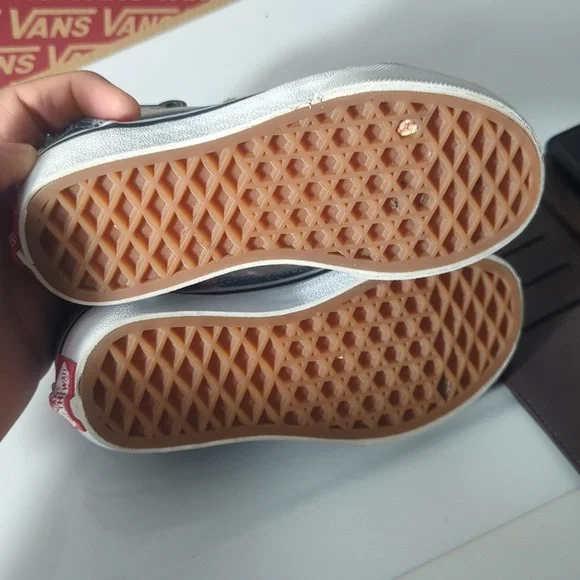 Vans Glow in the Dark 11C - Picture 2 of 6